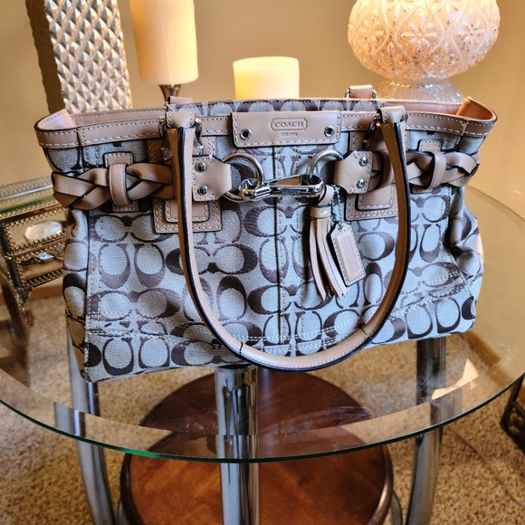 Coach Hampton Signature Purse - Picture 1 of 5